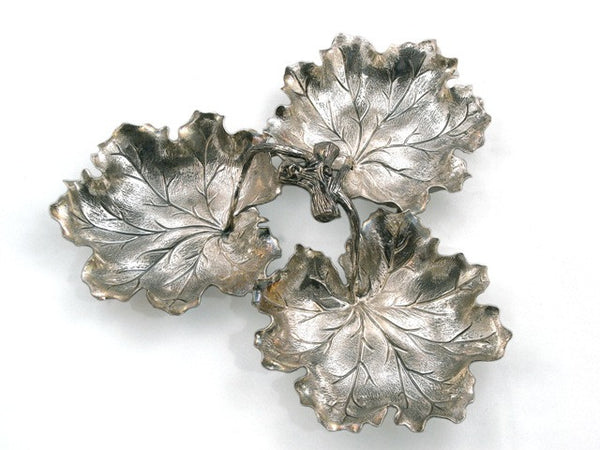 "3 Geranium Leaves" Centerpiece, Large